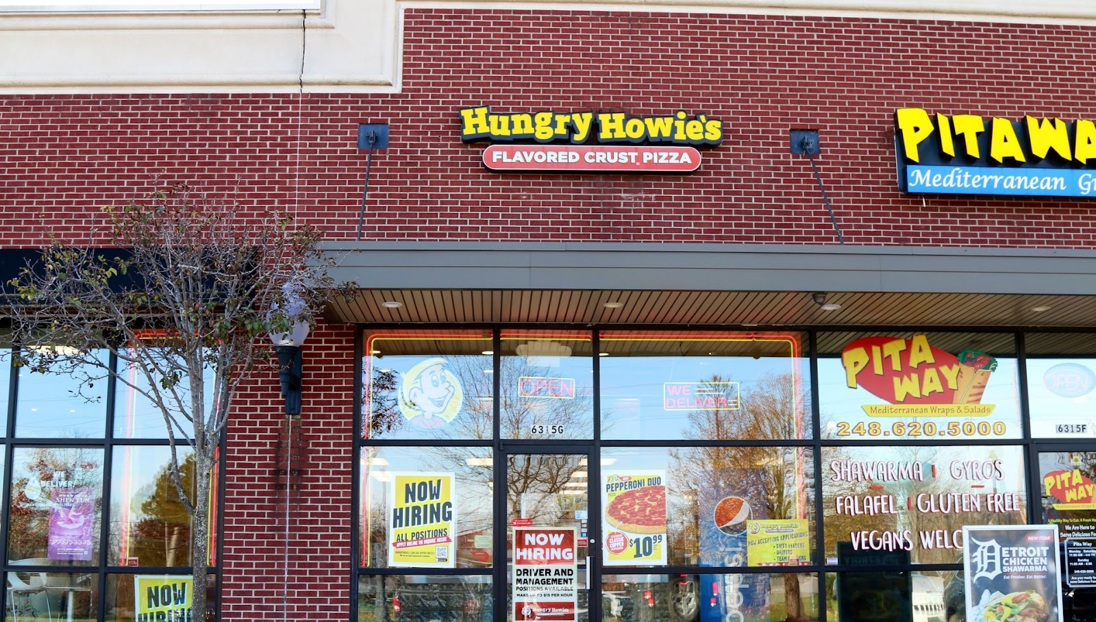 Hungry Howie's Pizza in Macomb