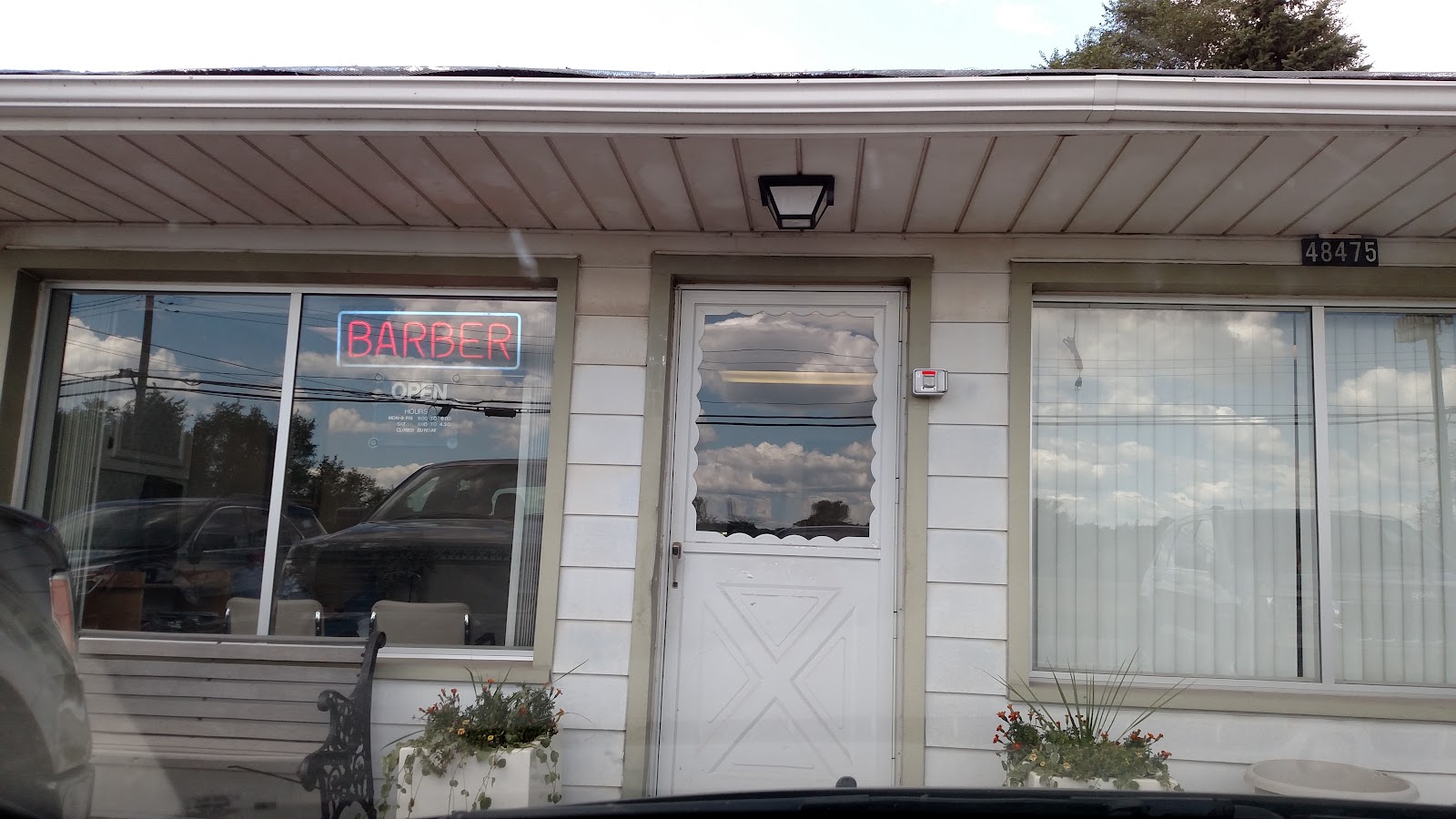 Johnnie's Barber Shop in