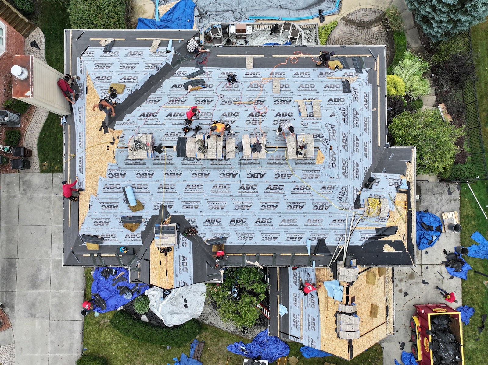 Leading Edge Roofing — photo